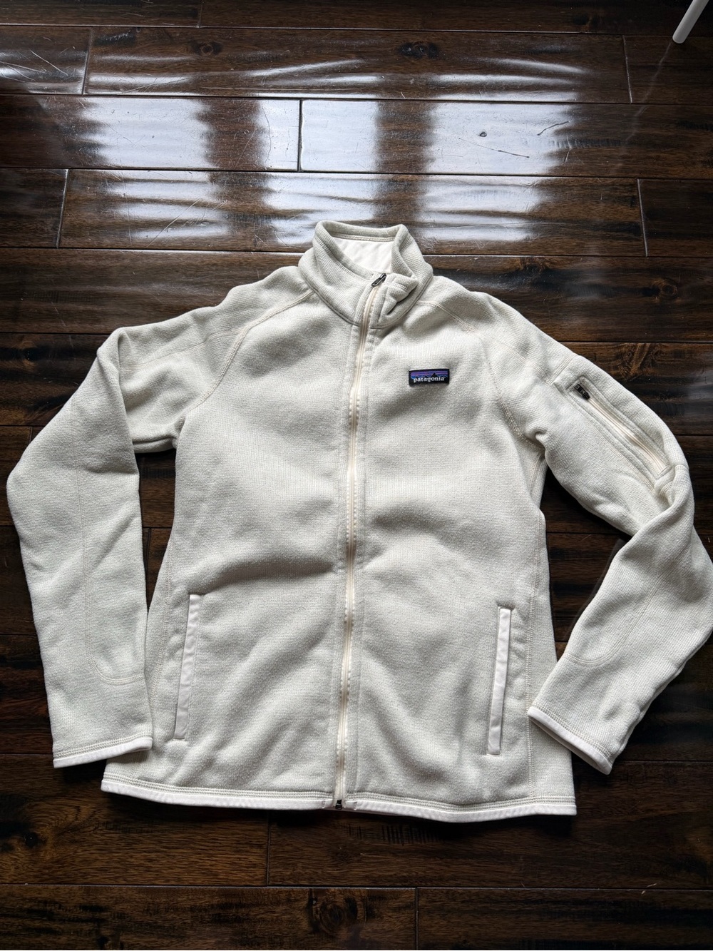 Patagonia Women’s Cream Full-Zip Fleece Better Sweater